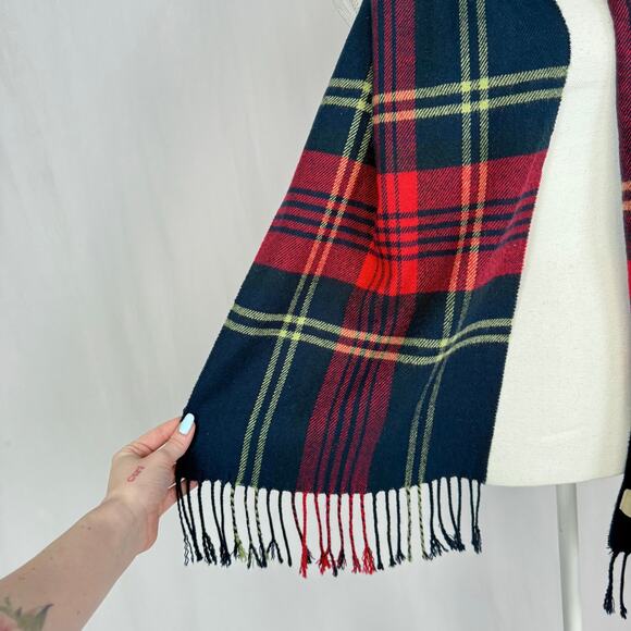 Old Navy Plaid Fringe Scarf Soft Cozy Navy Red, One Size - Picture 3 of 5